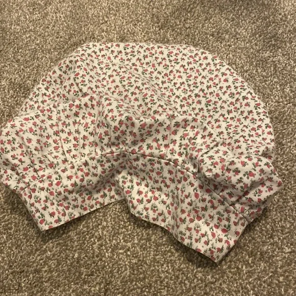 Set of 2 Surgical Bouffant caps Scrub Nurse Dog Cat Heart Roses Red Homemade hat - Picture 8 of 12